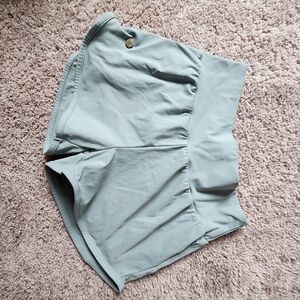 Stylish Women's Athletic Shorts in Light Gray